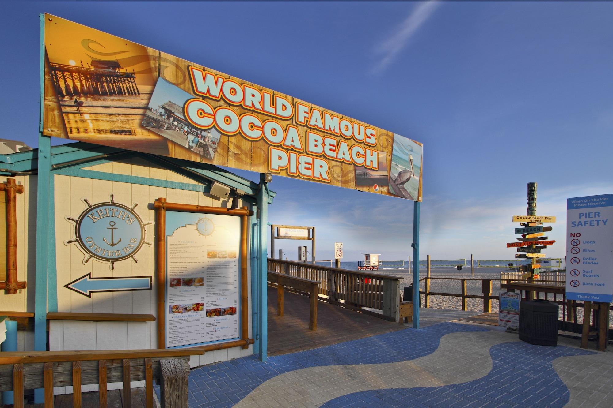 Days Inn By Wyndham Cocoa Beach Port Canaveral Exteriör bild